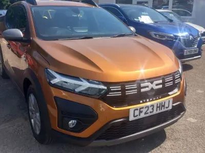 Used Dacia Sandero Expression 2023 Orange Hatchback