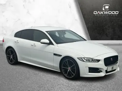 Used Jaguar XE R-Sport 180 HP (132 kW) 2015 White Sedan