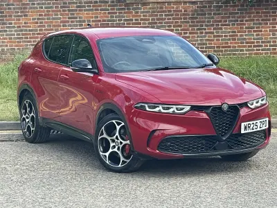 Used Alfa Romeo Tonale Veloce 2025 Red SUV