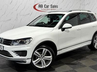 Used VW Touareg R-line Plus 262 HP (192 kW) 2016 White SUV