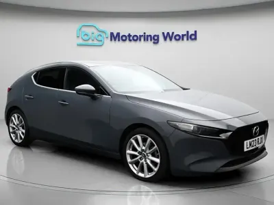 Gebraucht Mazda 3 Inclusive 186 PS (136 kW) 2023 Grau Kleinwagen