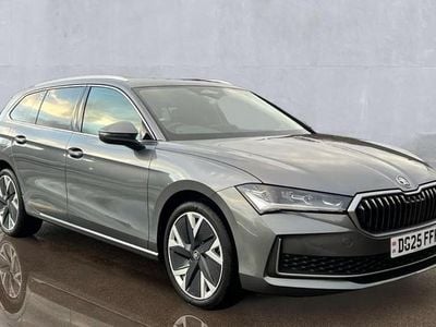 Graphite grey metallic Used 2025 Skoda Superb SE L | £30,250 (Expensive)