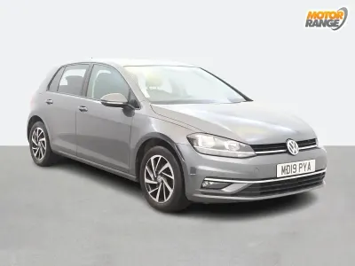 Usado VW Golf VII Match 150 HP (110 kW) 2019 Cinzento Citadino