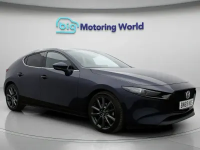 Used Mazda 3 Inclusive 122 HP (89 kW) 2020 Blue Hatchback