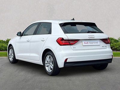 Used Audi A1 Sportback Premium 95 HP (69 kW) 2021 White Hatchback