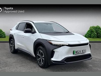 Used Toyota bZ4X 150 kW (204 HP) 2025 Platinum white pearl SUV