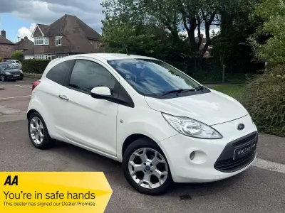 Used Ford Ka Titanium 2013 White Hatchback