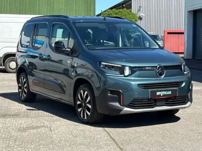 Used Citroën Berlingo 98 kW (134 HP) 2025 Blue MPV