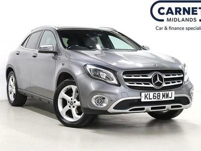 Mercedes GLA200