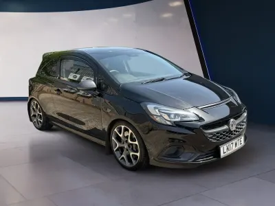 Second-hand Vauxhall Corsa 205 CP (150 kW) 2017 Negru Hatchback