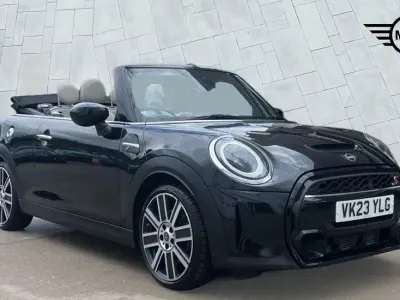 Used Mini Cooper S Exclusive 176 HP (129 kW) 2023 Black Hatchback