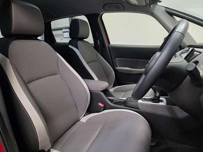 Used Honda Jazz Hybrid 109 HP (80 kW) 2021 Red Hatchback