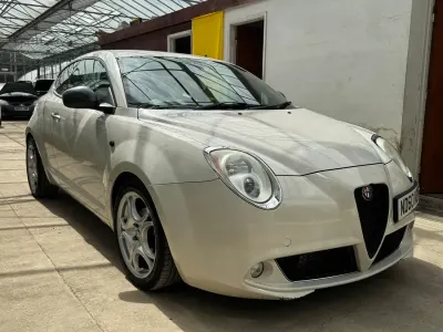 Used Alfa Romeo MiTo Lusso 135 HP (99 kW) 2010 White Hatchback