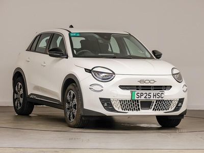 White Used 2025 Fiat 600 Red Hatchback | £18,998 (Fair price)