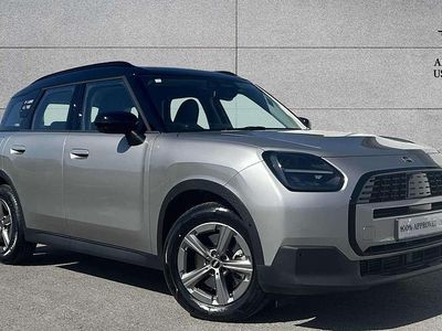 Używany Mini Countryman 168 KM (123 kW) 2025 Srebrny SUV