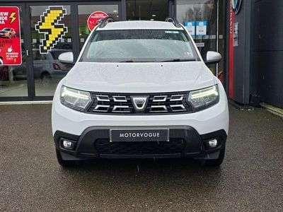 Used Dacia Duster Comfort 91 HP (66 kW) 2022 White SUV