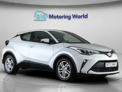 Second-hand Toyota C-HR 122 CP (89 kW) 2023 Alb SUV
