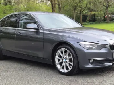 Gebraucht BMW 320 Luxury Line 2014 Grau Limousine