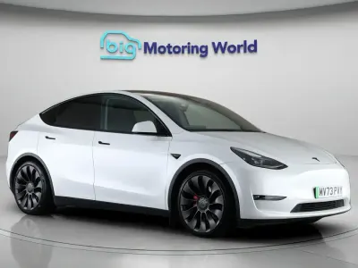Used Tesla Model Y Performance 392 kW (534 HP) 2023 White SUV