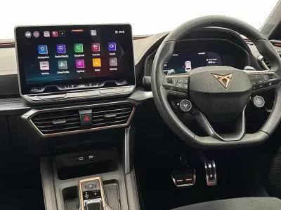 Usado Cupra Leon 2025 Gris Utilitario