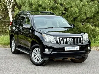 Used Toyota Land Cruiser 190 HP (139 kW) 2013 Black SUV