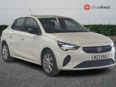 Used Vauxhall Corsa Design Edition 75 HP (55 kW) 2023 White Hatchback