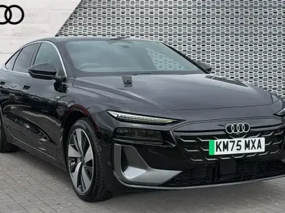 Novo Audi A6 e-tron S-Line 269 kW (367 HP) 2025 Preto Carrinha