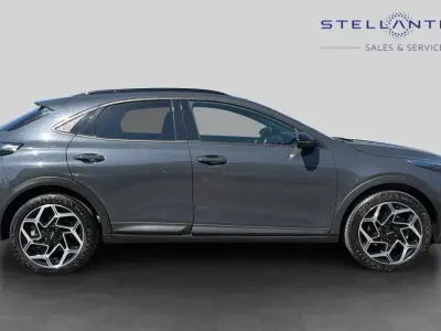 Usado Kia XCeed GT-Line 158 HP (116 kW) 2024 Cinzento SUV