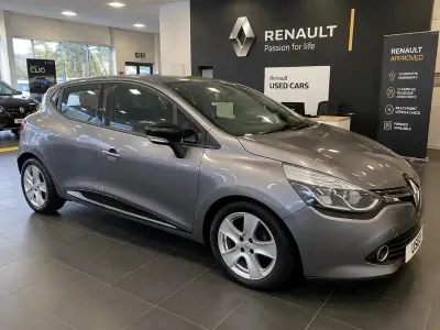 Used Renault Clio Dynamique 90 HP (66 kW) 2015 Grey Hatchback