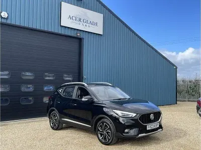 Używany MG ZS Exclusive 111 KM (81 kW) 2023 Czarny SUV