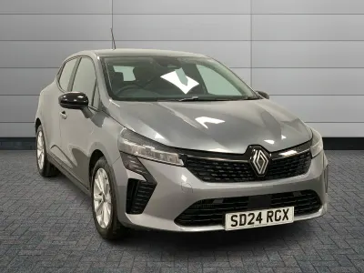 Used Renault Clio Evolution 90 HP (66 kW) 2024 Grey  Hatchback