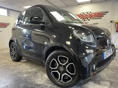 Used Smart ForTwo Cabrio Premium 71 HP (52 kW) 2017 Black Cabriolet