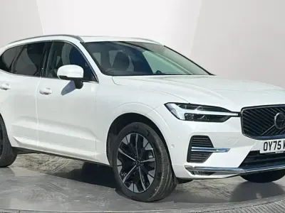 Used Volvo XC60 Ultra 250 HP (183 kW) 2025 White SUV