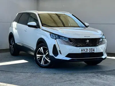 Second-hand Peugeot 5008 Allure Premium 130 CP (95 kW) 2021 Alb SUV