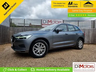 Used Volvo XC60 Momentum 250 HP (183 kW) 2020 Grey SUV
