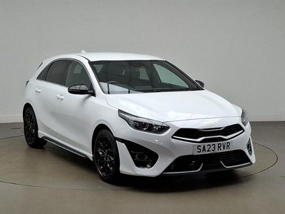 Used Kia Ceed GT-Line 158 HP (116 kW) 2023 White Hatchback