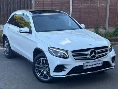 Used Mercedes GLC250 AMG line 2018 White Estate