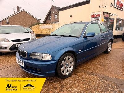 Used BMW 325 189 HP (139 kW) 2002 Blue Coupe