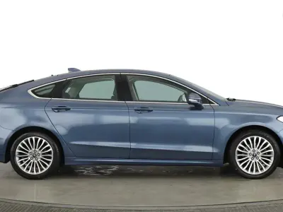 Used Ford Mondeo Titanium 2019 Blue Hatchback