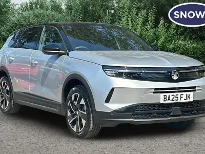 Used Vauxhall Grandland X Ultimate 145 HP (106 kW) 2025 Grey SUV