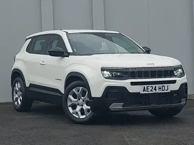 Used Jeep Avenger Altitude 100 HP (73 kW) 2024 White SUV