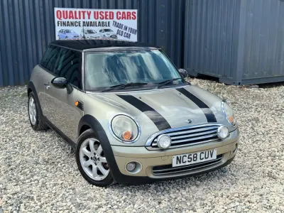 Używany Mini Cooper Hatch 2009 Srebrny Hatchback