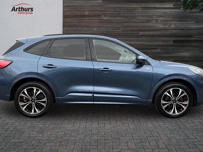 Używany Ford Kuga ST-Line X 225 KM (165 kW) 2023 Niebieski SUV