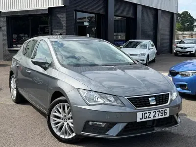 Used Seat Leon SE Dynamic 110 HP (80 kW) 2018 Grey Hatchback