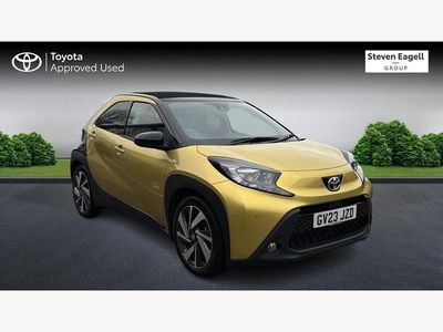 Used Toyota Aygo X 72 HP (52 kW) 2023 Gold SUV