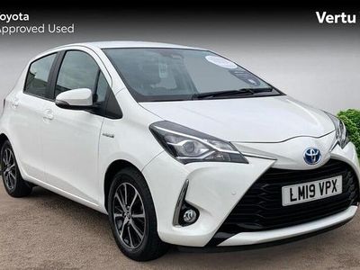 White Used 2019 Toyota Yaris Hybrid Hatchback | £14,736 (Good price)
