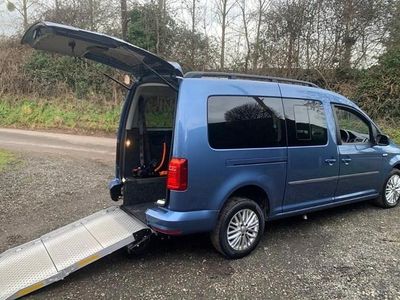 Used VW Caddy Maxi Life Life 102 HP (75 kW) 2019 Blue MPV