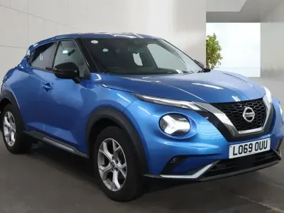 Used Nissan Juke N-Connecta 117 HP (86 kW) 2019 Vivid blue SUV