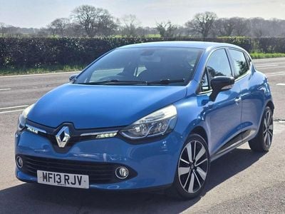 Used Renault Clio IV Dynamique 90 HP (66 kW) 2013 Blue Hatchback