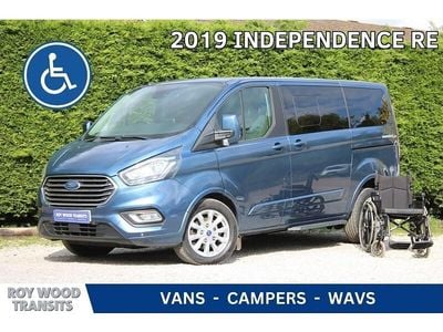 Begagnad Ford Tourneo Custom 130 HK (95 kW) 2019 Blå Van